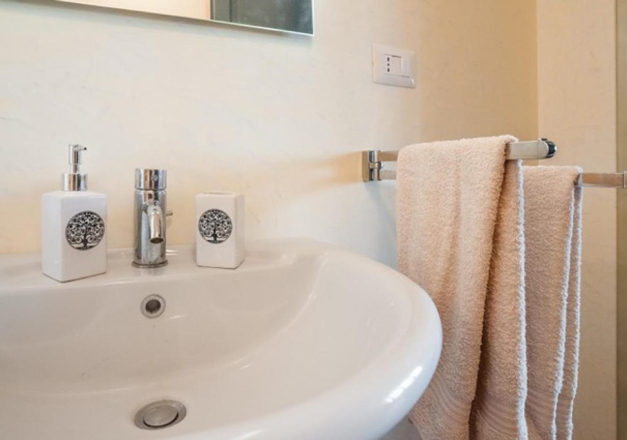 Apartmán Charming Loft Golf Club Barolo Novello Exteriér fotografie