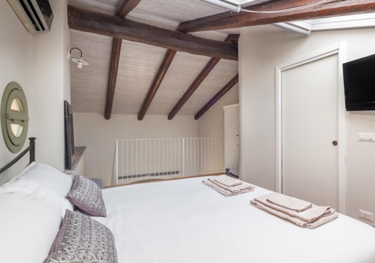 Apartmán Charming Loft Golf Club Barolo Novello Exteriér fotografie